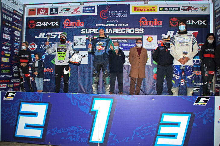 Podio Mx1 (ph. Load35mm)