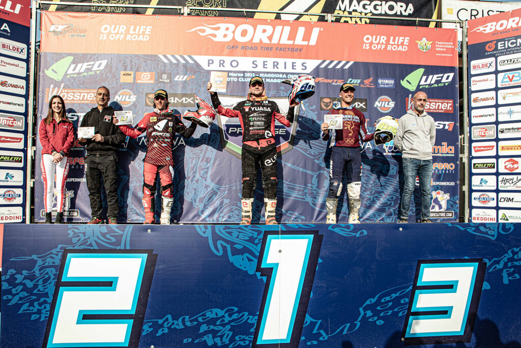 Podio Mx1 - ph. Phawkmania