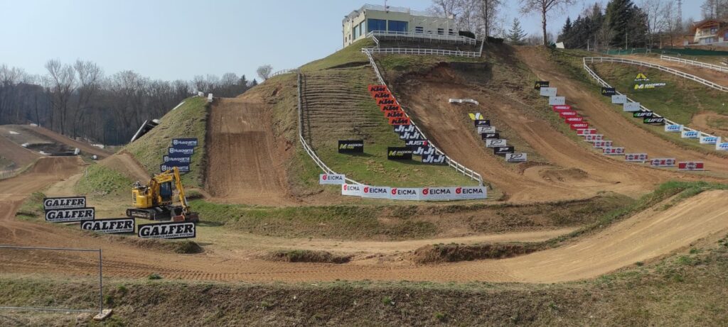 Lavori in corso alla pista di Maggiora