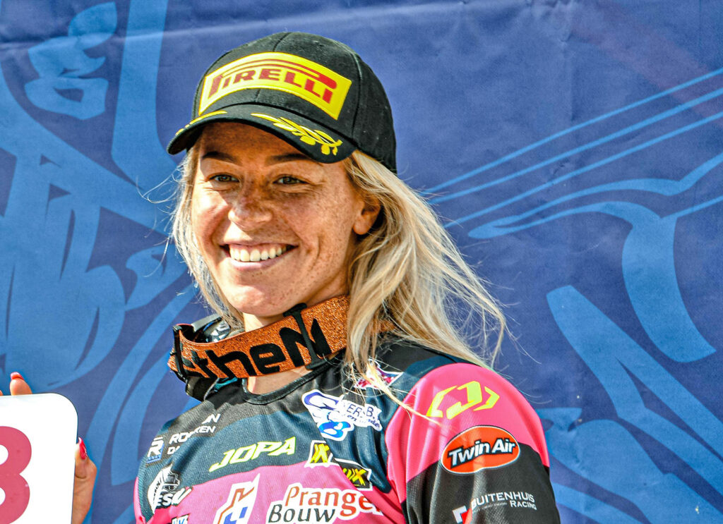 Nancy Van de Ven - ph. Phawkmania