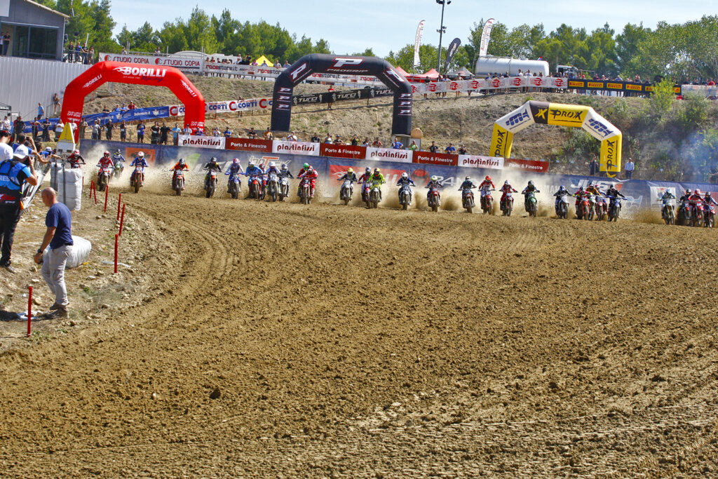 Partenza - ph. Motocrossaddiction