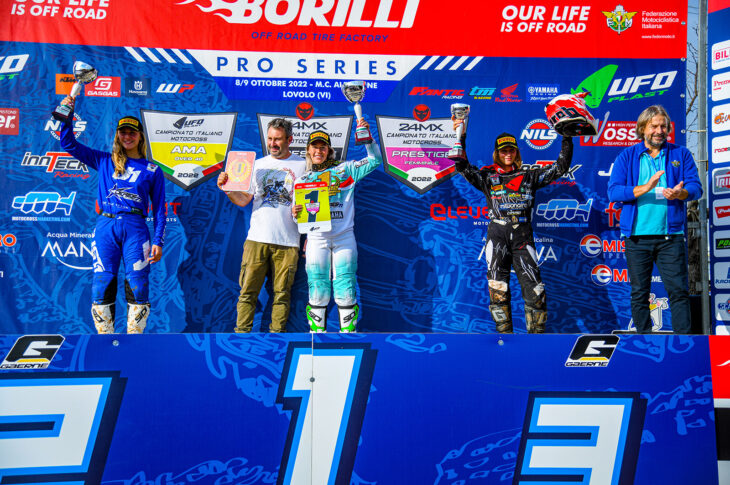 Podio Femminile - ph. Phawkmania