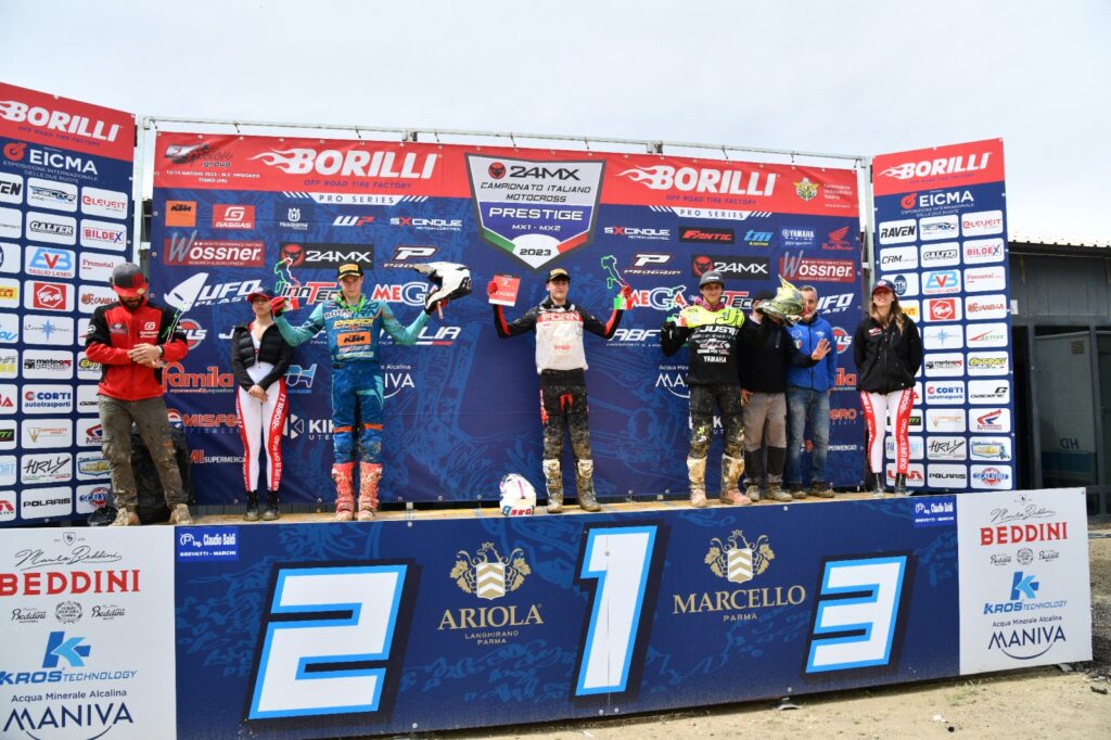 Podio rookies cup - ph. Mxreport