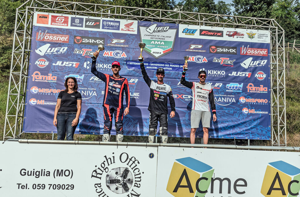 Podio Expert Mx1 - ph. Phawkmania