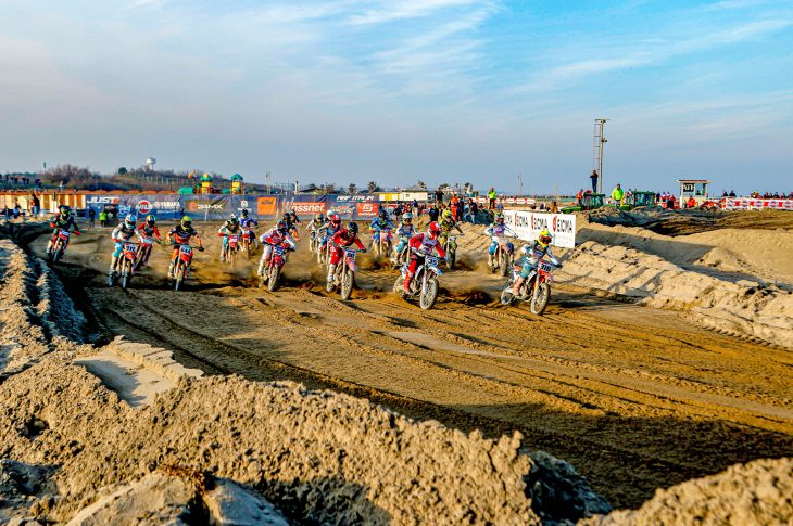 Partenza - ph. Motocrossaddiction