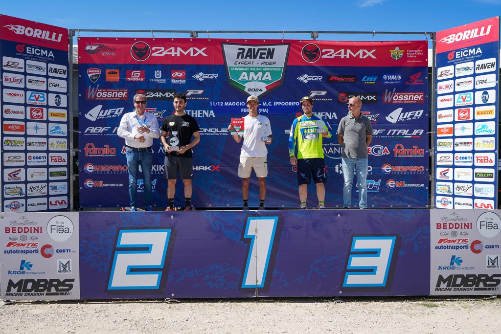 Podio Ama2 Mx2 - ph. Matteo Buccarini