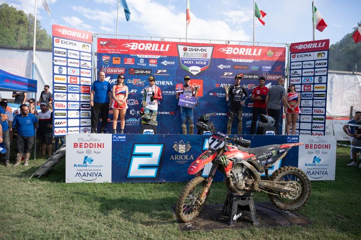 Podio Mx1 - ph. Phawkmania
