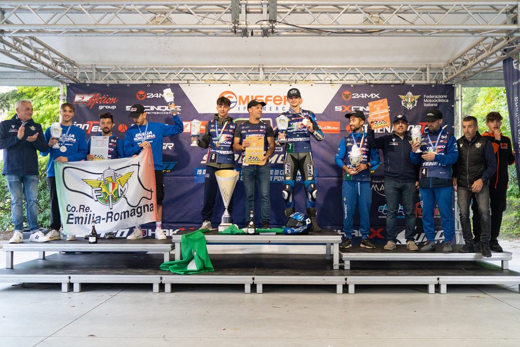 Podio On road - ph. Giovanni Uguccioni