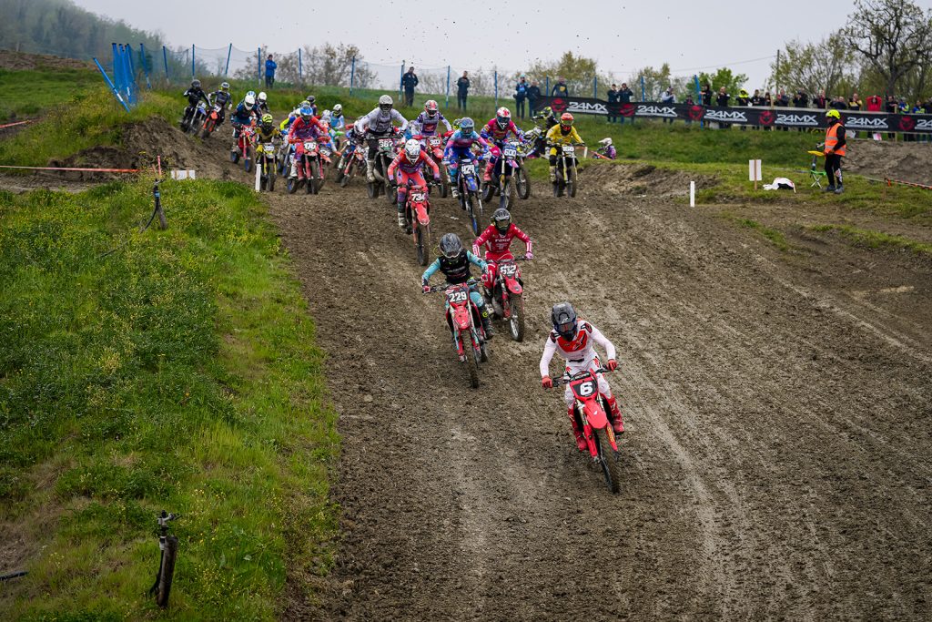 Partenza Rider Mx2 - ph. Matteo Buccarini