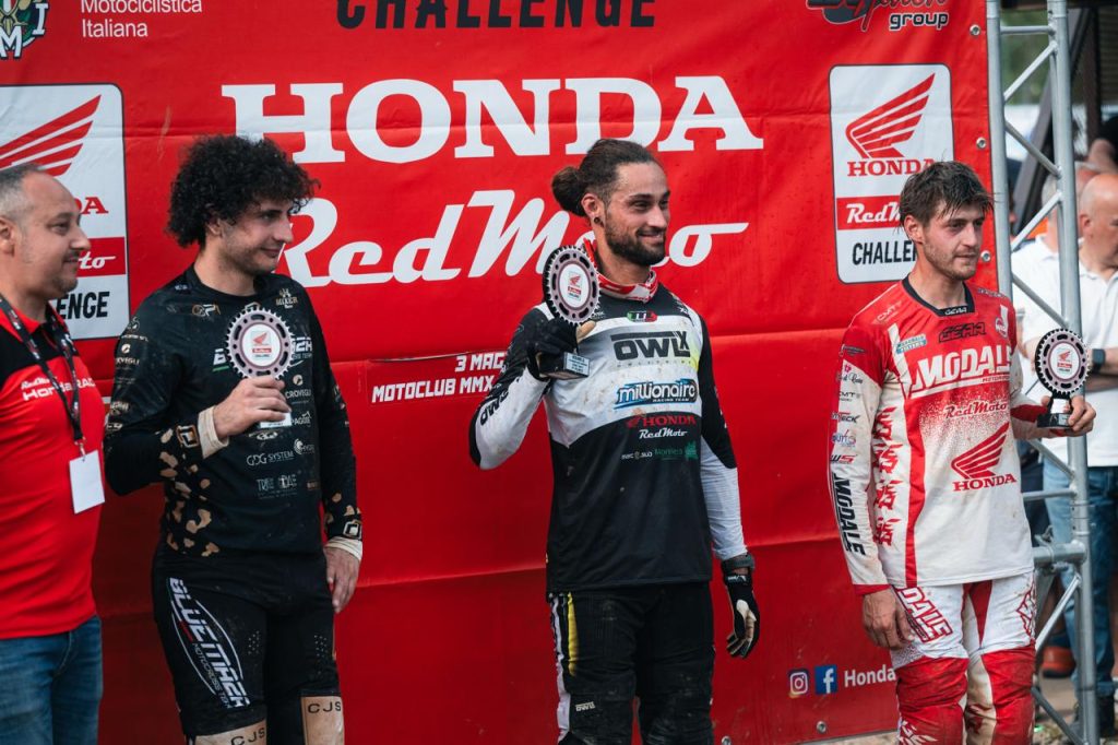 Podio challenge Mx1