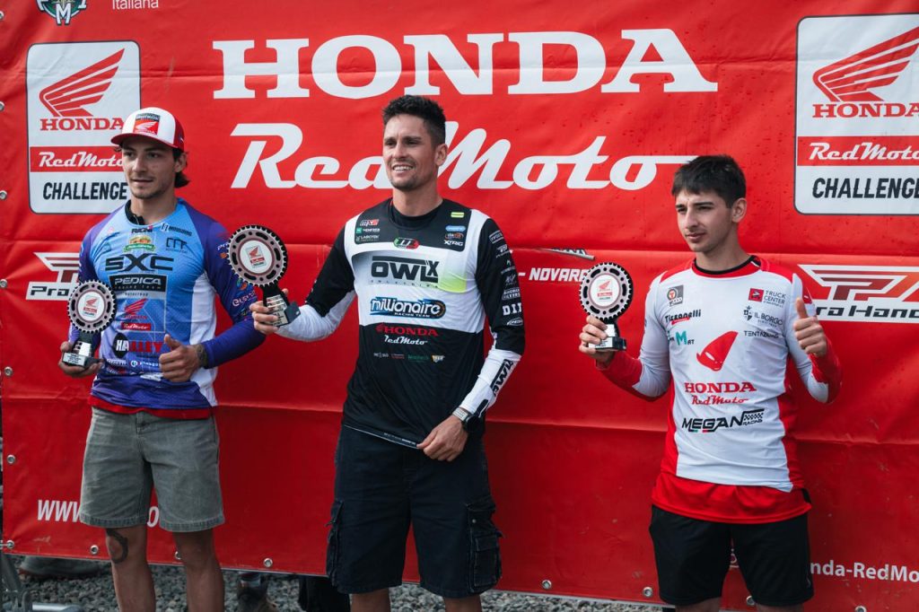 Podio challenge Mx2