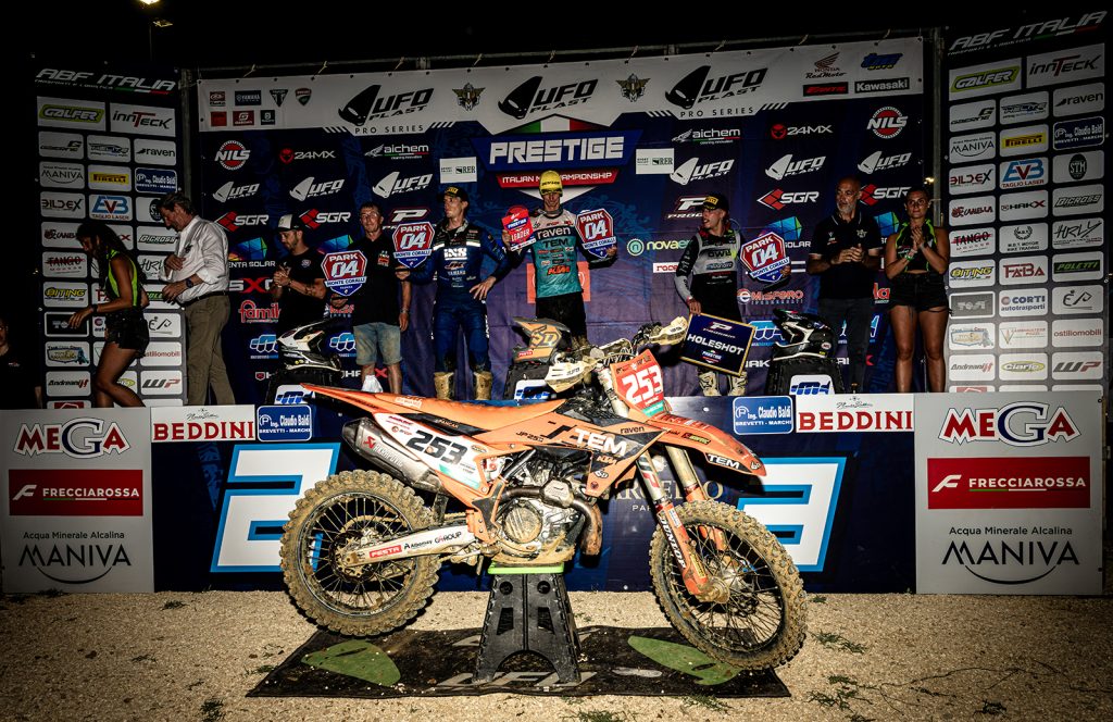 Podio Mx1